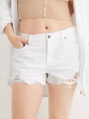 aerie Daydream White Distressed Frayed-Hem Denim Shorts